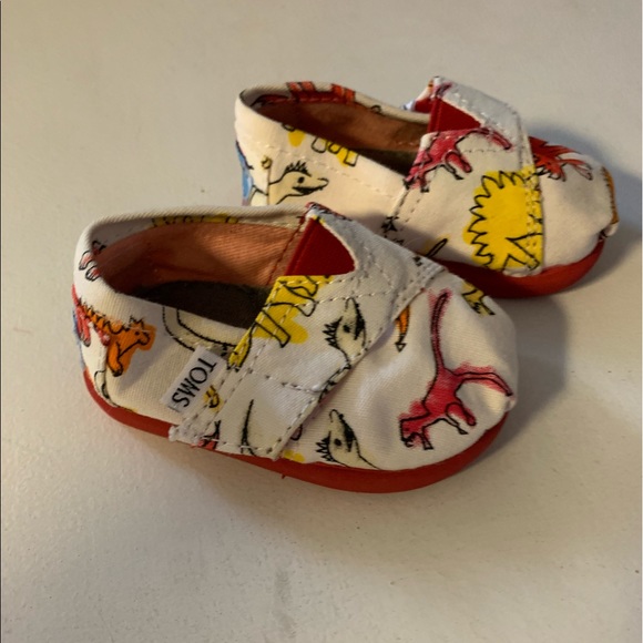 Baby toms shoes size 2 - Picture 2 of 5